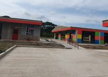 Más de 2.100 niños y jóvenes se verán beneficiados con este nuevo colegio, el cual cuenta con 20 aulas