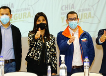 Firma acuerdo matrícula cero en Cundinamarca