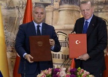 Los presidentes de Colombia, Iván Duque Márquez, y de Turquía, Recep Tayyip Erdogan, firmaron este viernes un histórico acuerdo de asociación estratégica a nivel presidencial