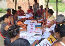 Alfabetización comunidad indígena