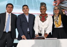 Ministra de Educación, Aurora Vergara Figueroa, radicó proyecto de Ley Estatutaria