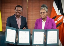Firma memorando de entendimiento con Kenia